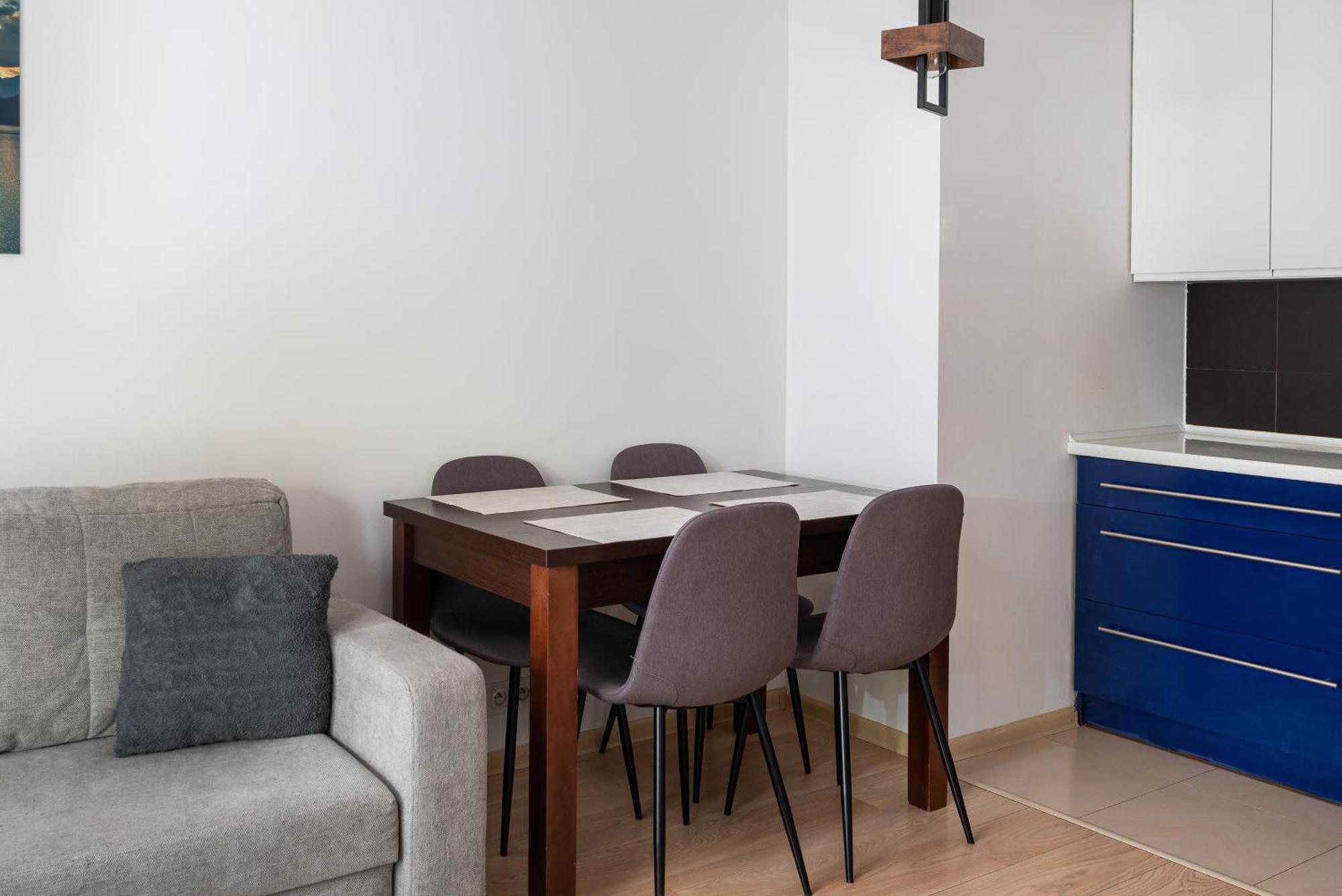Aleja Krakowska Comfy Apartment Warszawa Exteriör bild