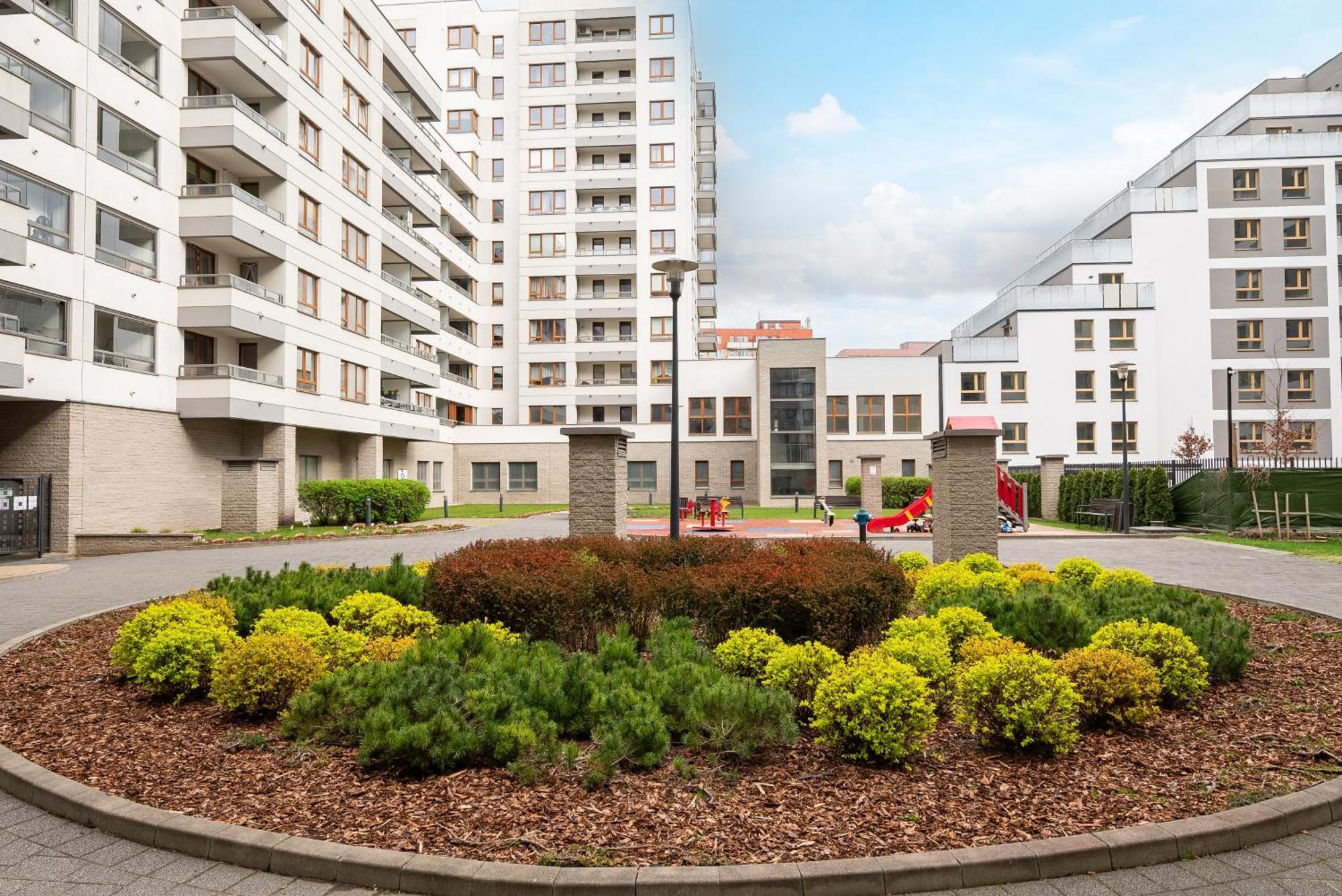 Aleja Krakowska Comfy Apartment Warszawa Exteriör bild
